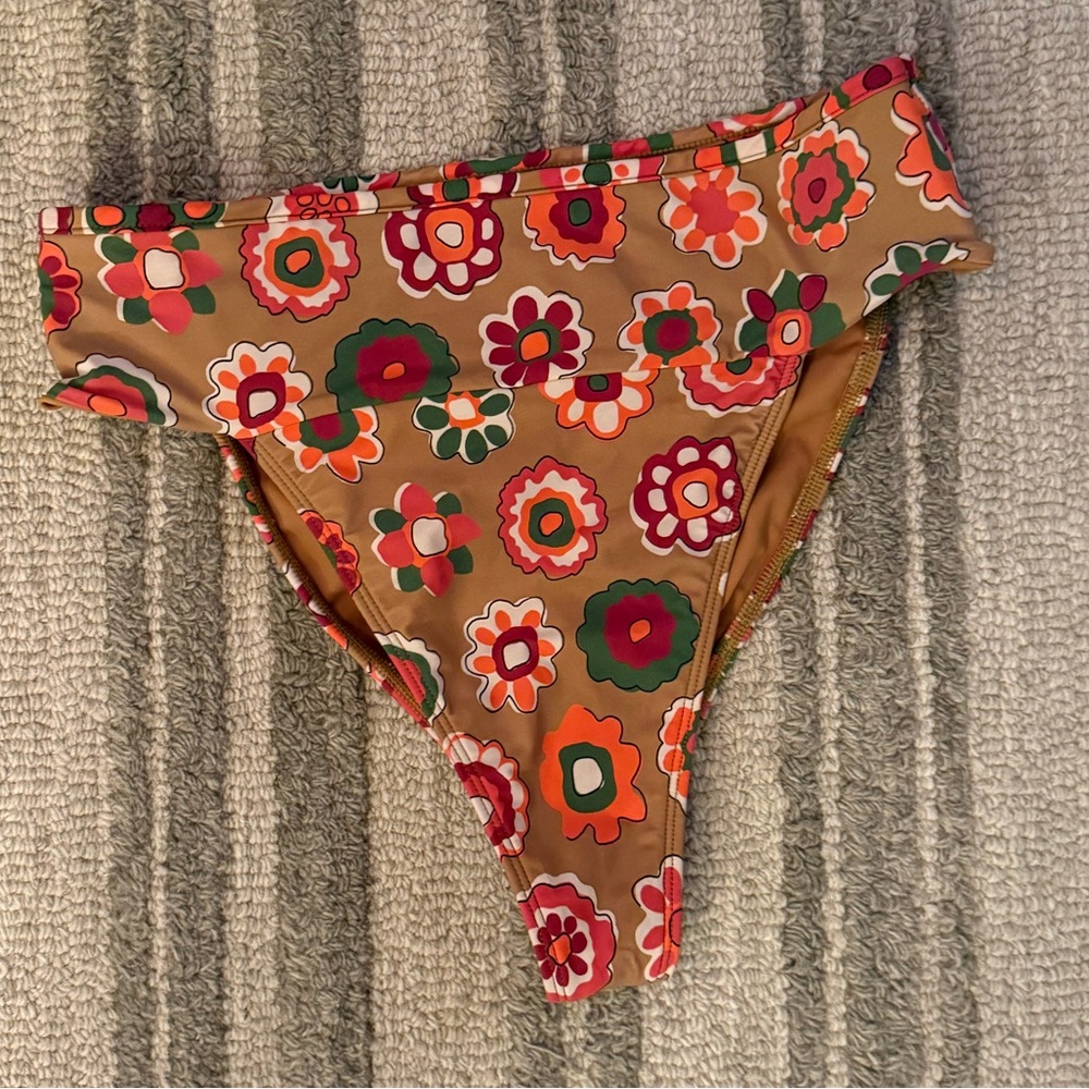 Montce Tamarindo Mazzy Floral Bikini Bottom M